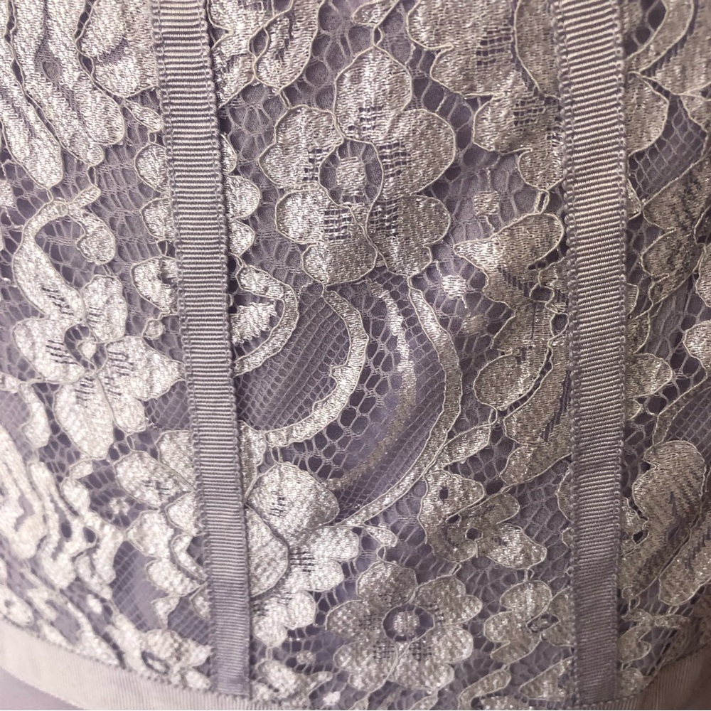 🌿 REVIEW 🌿 womans maxi dress purple capped sleeve lace elegant size 10 - Picture 8 of 11